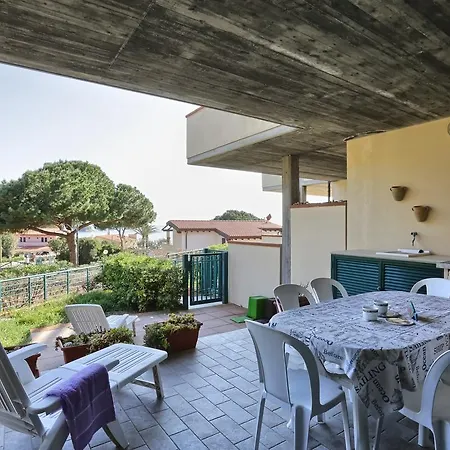 Bouganville Apartment *